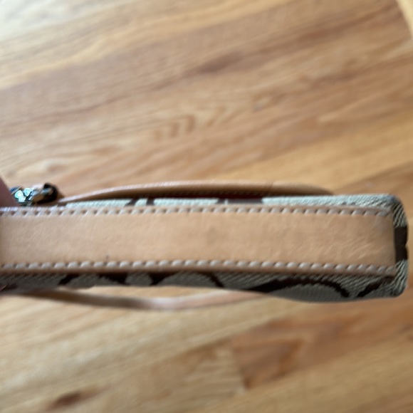 Coach purse - Picture 8 of 8